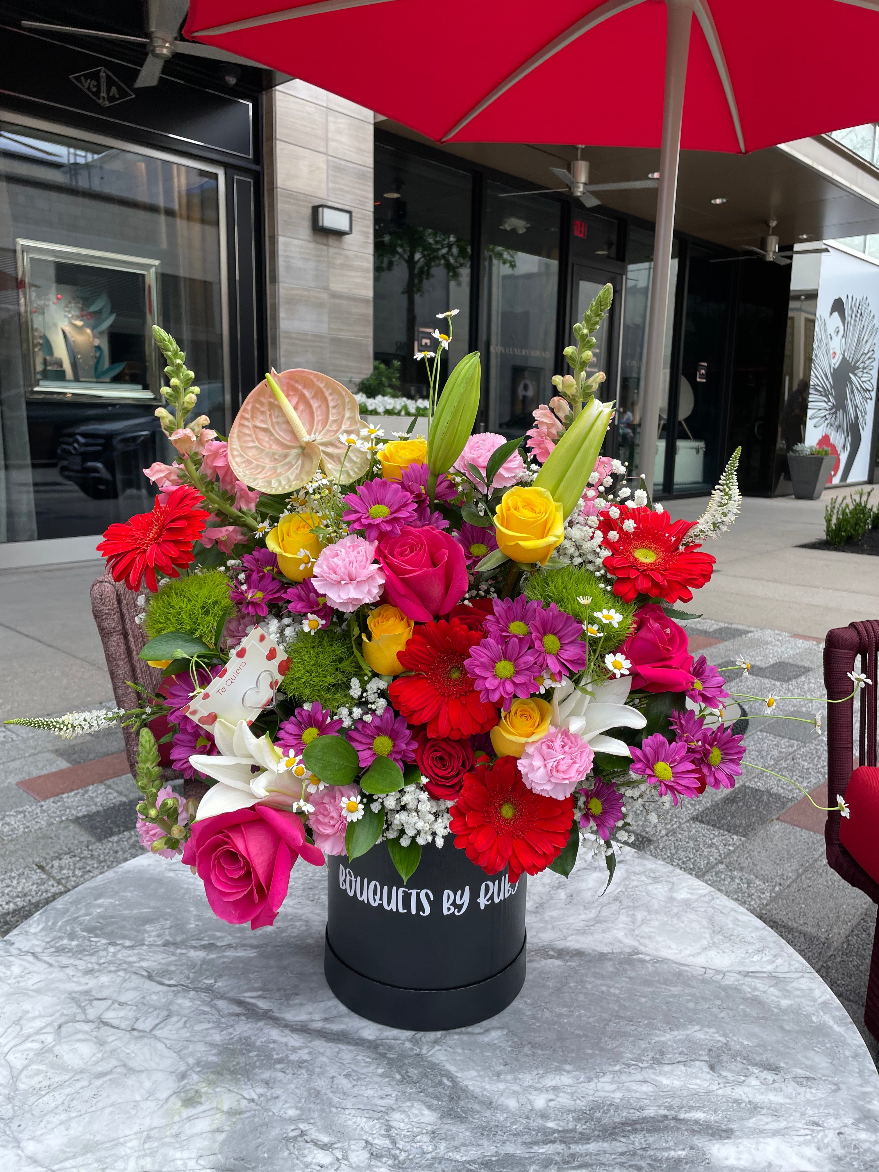 Love Fiori  Mixed Box