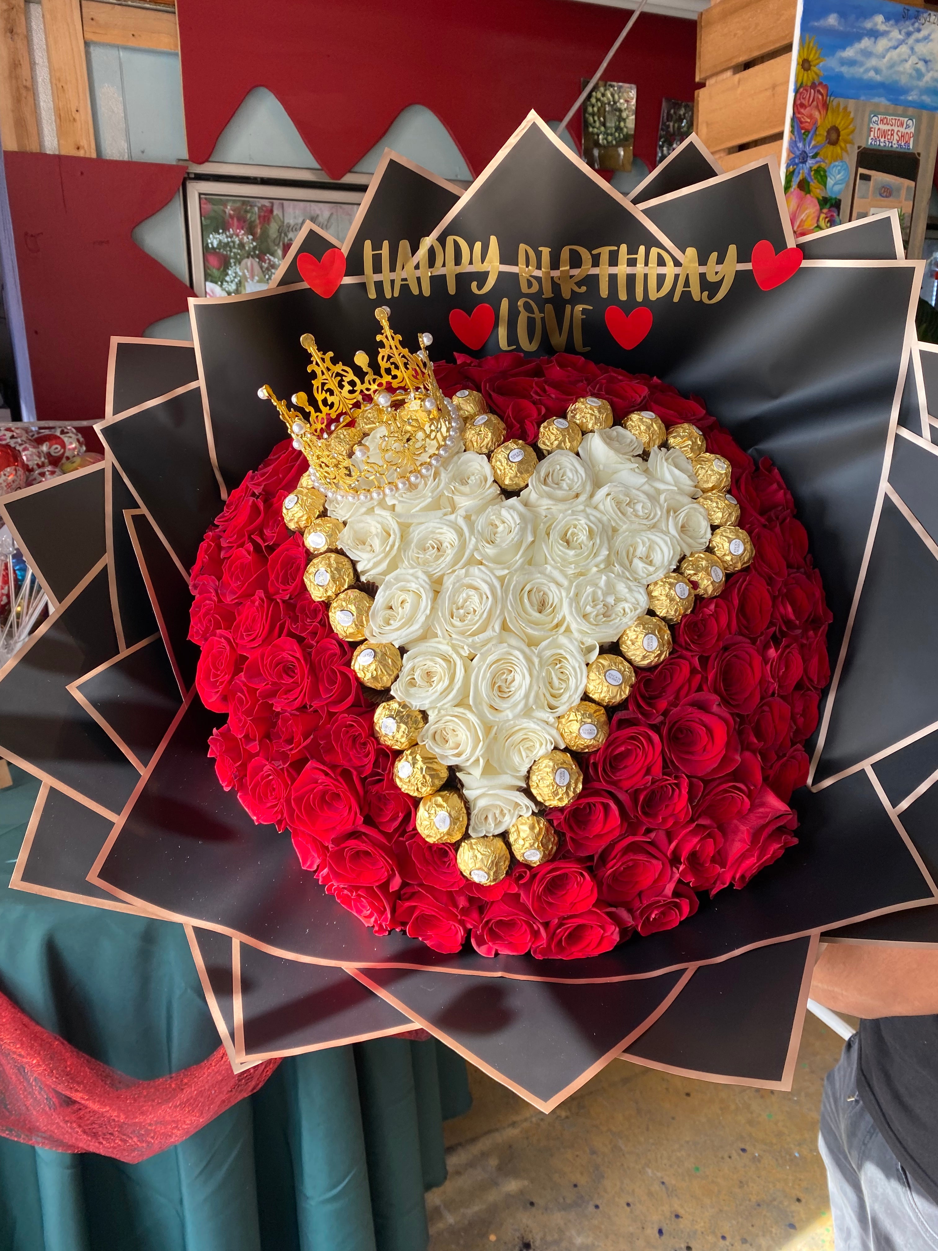 100 Heart Chocolate Rose Deluxe❤️